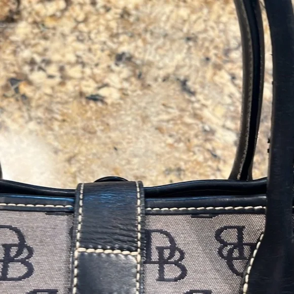Dooney and Bourke Signature Small Double Handle Black and Gray Tote - Picture 4 of 11